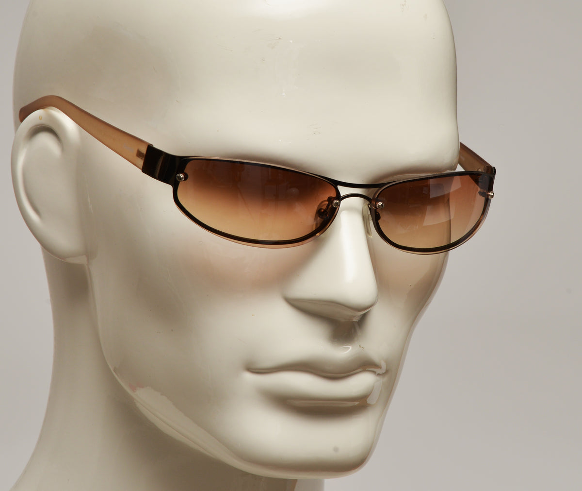 Freestyle Sonnenbrille 7471-003 – braun getönt, UV 400, Filterkategorie 1