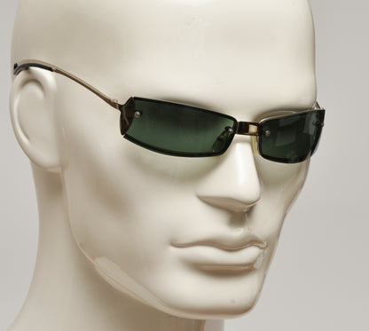 Freestyle Sonnenbrille 7461-001 mit silbernem Metallrahmen und dunkelgrünen Gläsern