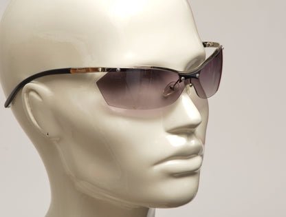 Freestyle Sonnenbrille 7466-001 mit verchromtem Rahmen, schwarzen Bügeln und grauem Verlaufsglas