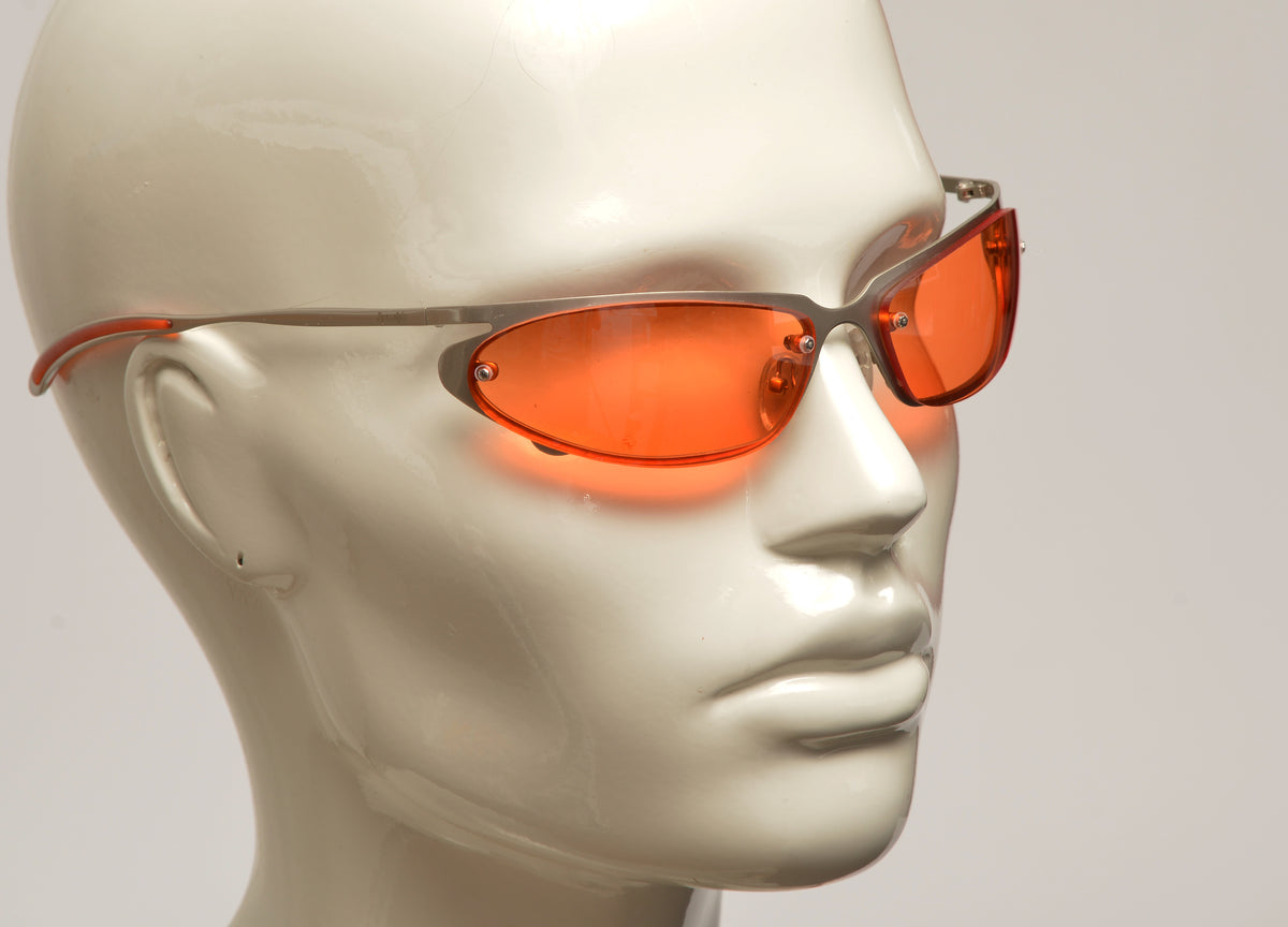 Freestyle Sonnenbrille 7470-001 mit silbernem Metallrahmen und orange getönten Gläsern