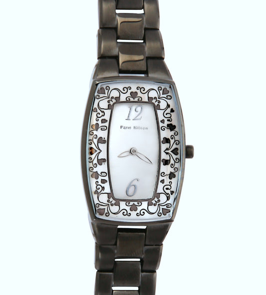 Paris Hilton Tonneau 138.4703.60 in Black IP mit weissem Zifferblatt und Edelstahlarmband